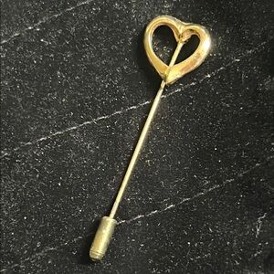 Vintage Gold Heart Pin
